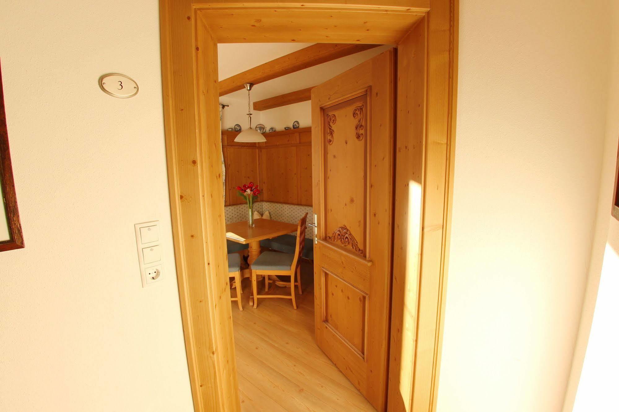 Das Gaestehaus Schneider Am Dorfplatz Alpbach Zewnętrze zdjęcie