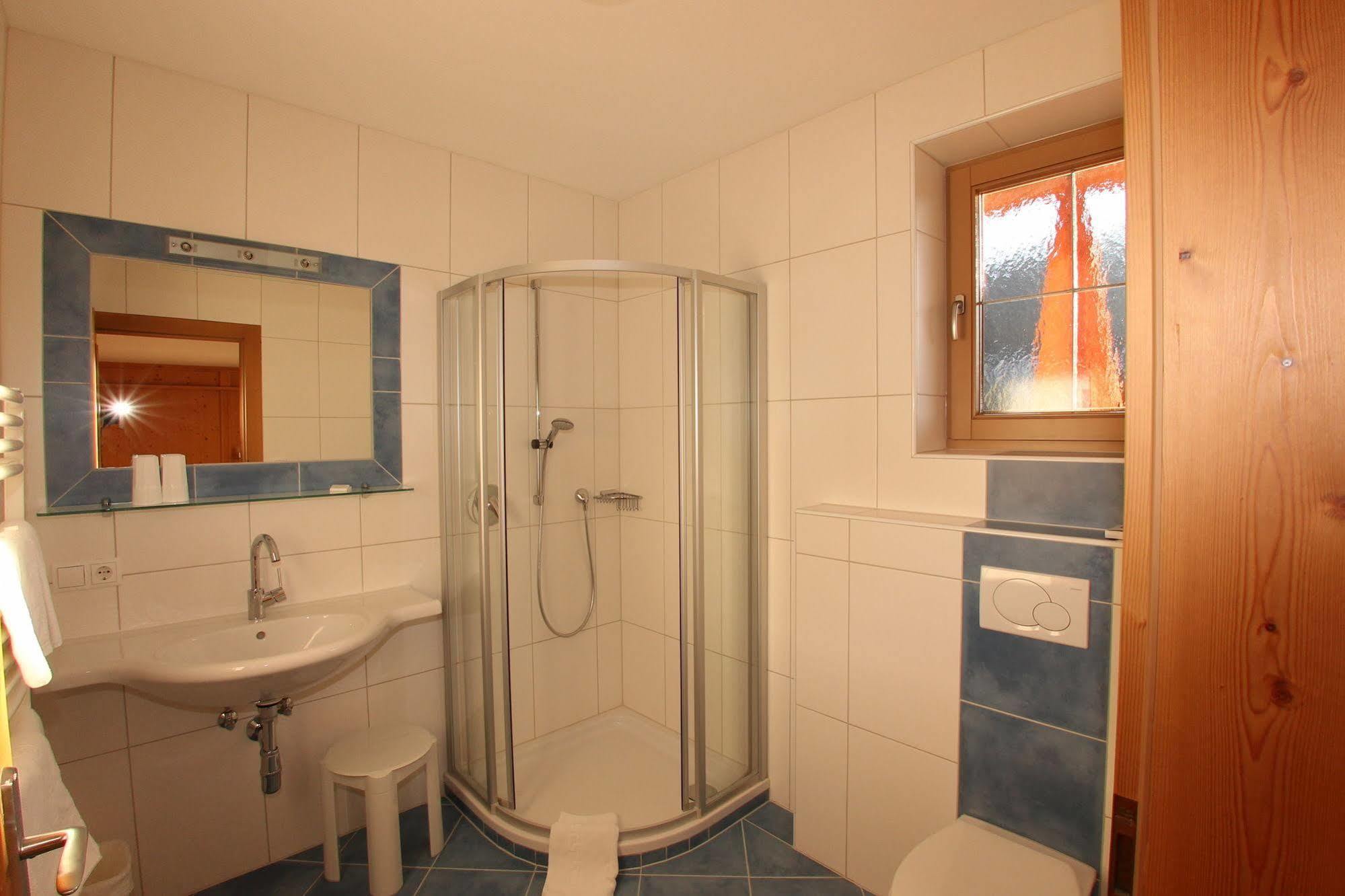 Das Gaestehaus Schneider Am Dorfplatz Alpbach Zewnętrze zdjęcie